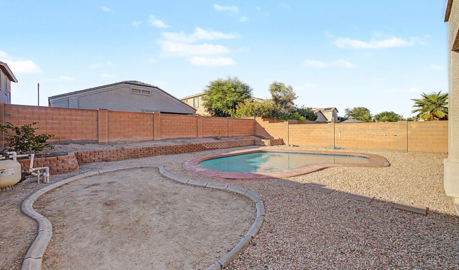 29822 W MITCHELL Ave, Buckeye, AZ 85396 - 3 Beds, 3 Bath