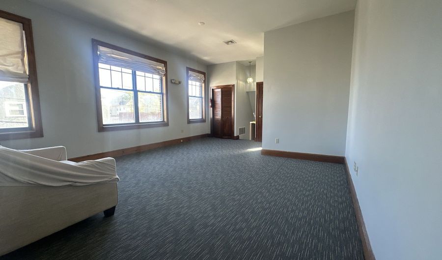 136 McKinley Ave 2, Bridgeport, CT 06606 - 2 Beds, 1 Bath