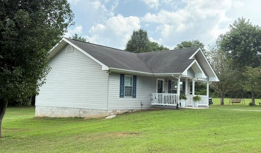 601 Jacobs Way, Albany, KY 42602 - 2 Beds, 1 Bath