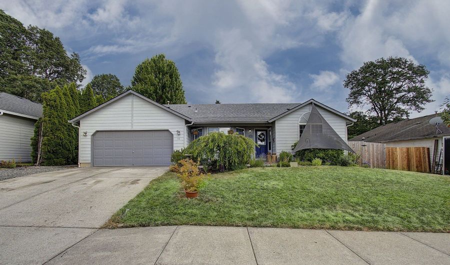 15 NE 14TH Ct, Battle Ground, WA 98604 - 4 Beds, 2 Bath