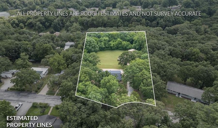 1983 South Dr, Arnold, MO 63010 - 3 Beds, 3 Bath