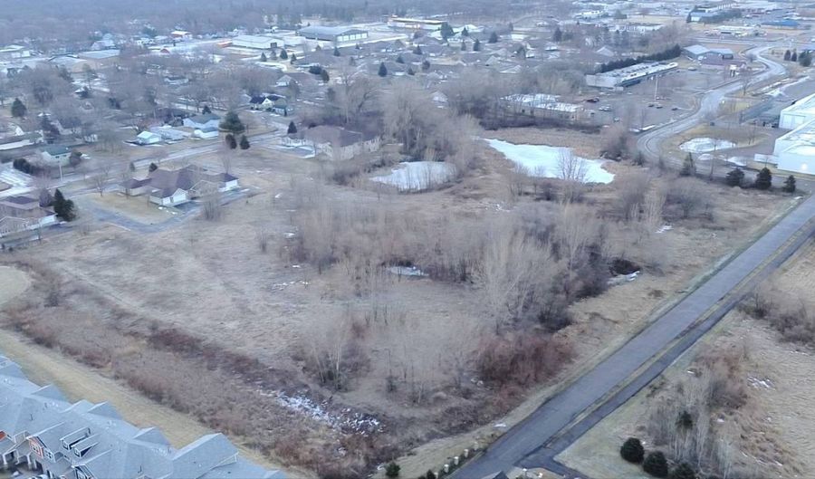 10 Th St NW, Austin, MN 55912 - 0 Beds, 0 Bath