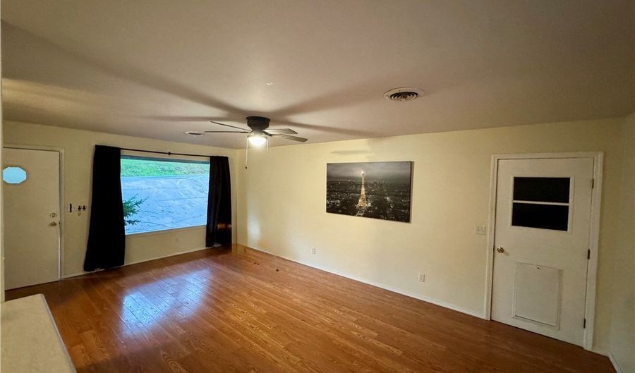 19 Gore Ln, Bella Vista, AR 72715 - 2 Beds, 2 Bath