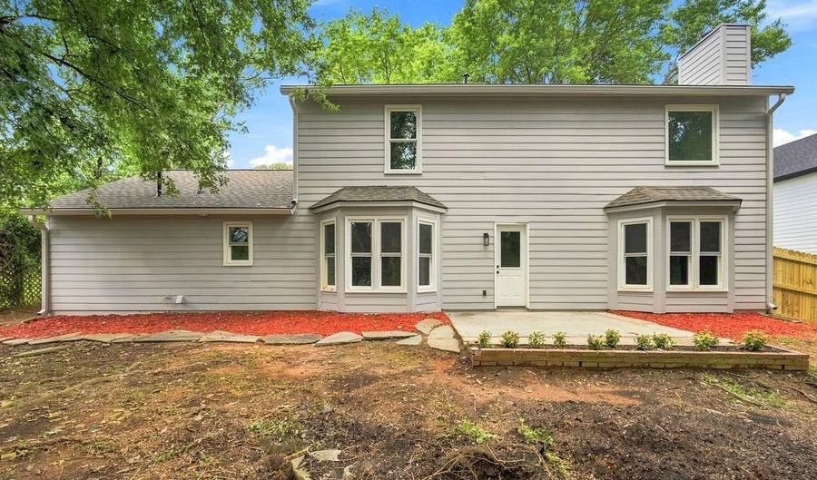 1359 Summit Ln NW, Acworth, GA 30102 - 3 Beds, 3 Bath