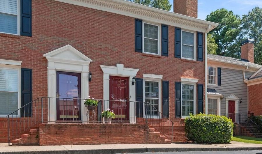 112 Mount Vernon Cir, Atlanta, GA 30338 - 2 Beds, 3 Bath