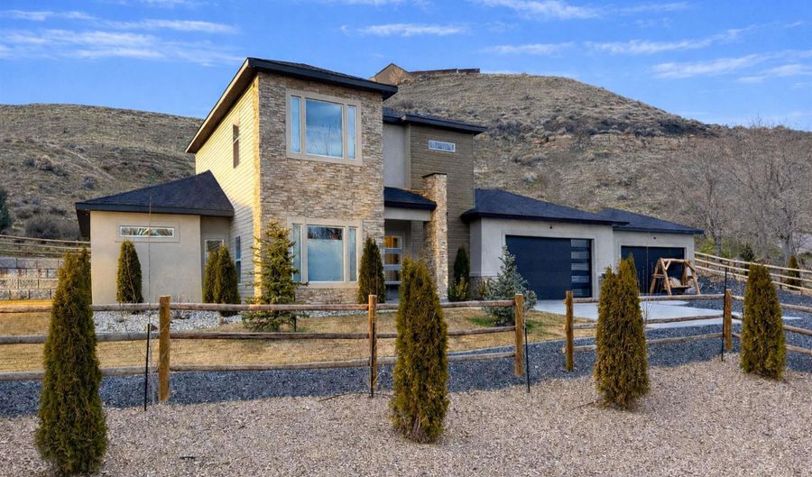 4507 Hidden Canyon Ln, Buhl, ID 83316 - 4 Beds, 3 Bath