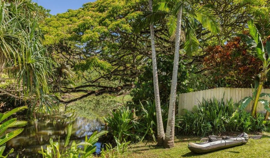 24 OFF MOLOAA Rd, Anahola, HI 96703 - 2 Beds, 2 Bath