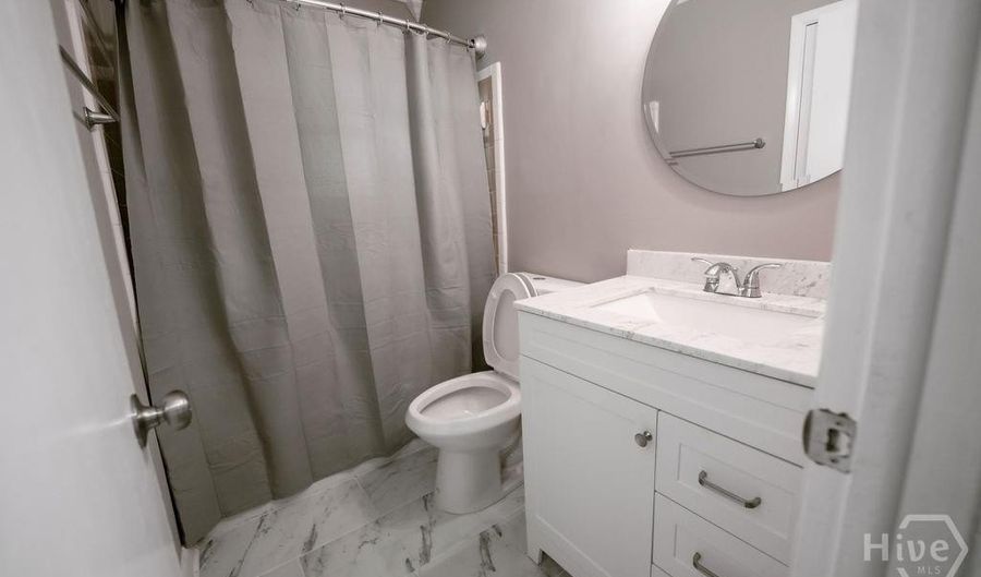 1913 Champion St, Savannah, GA 31405 - 3 Beds, 1 Bath