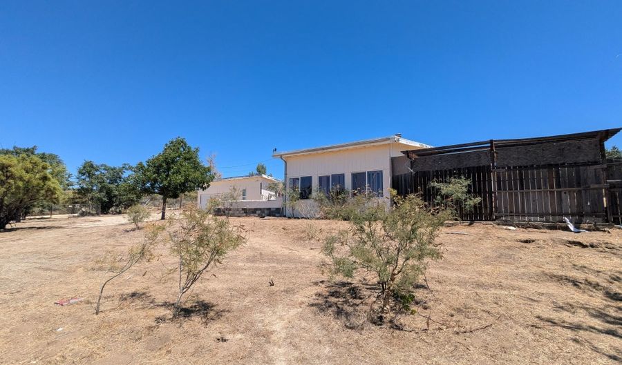 58841 Granite Gulley Rd, Anza, CA 92539 - 2 Beds, 1 Bath