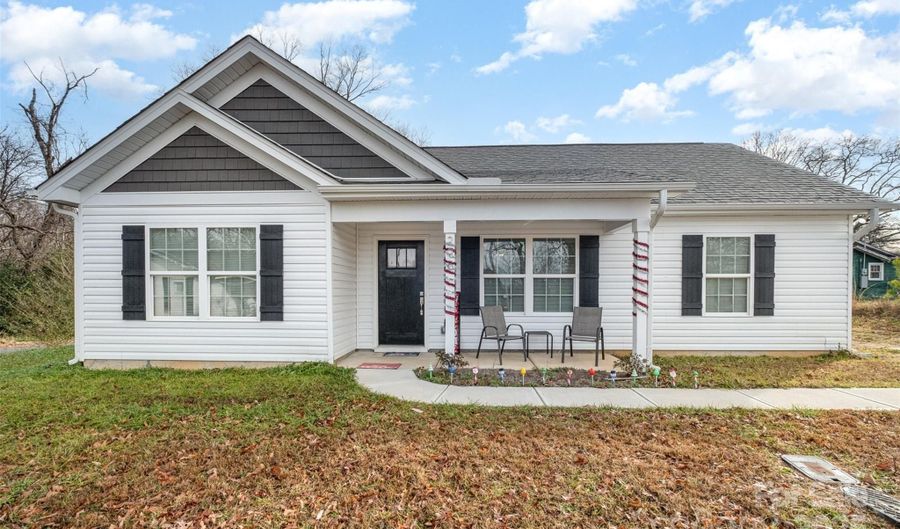 295 Colston St, Albemarle, NC 28001 - 3 Beds, 2 Bath