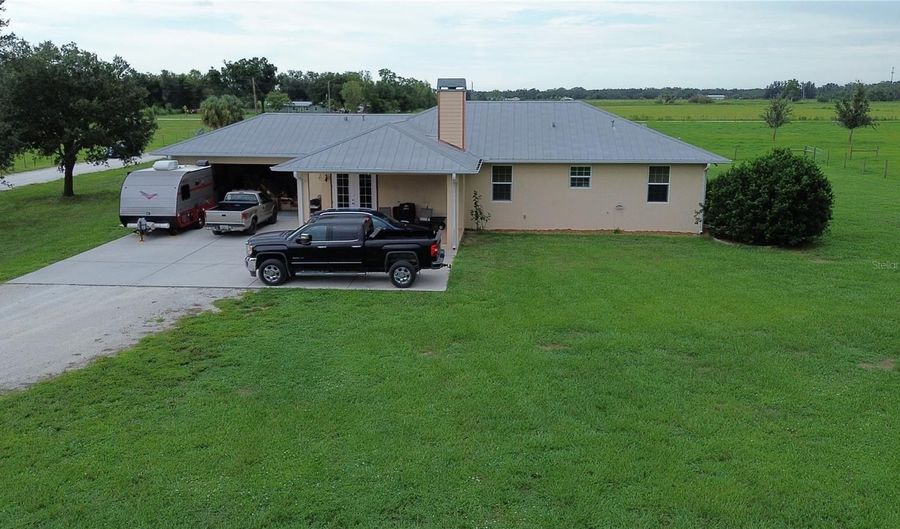 7211 SW GROVE Dr, Arcadia, FL 34266 - 3 Beds, 2 Bath