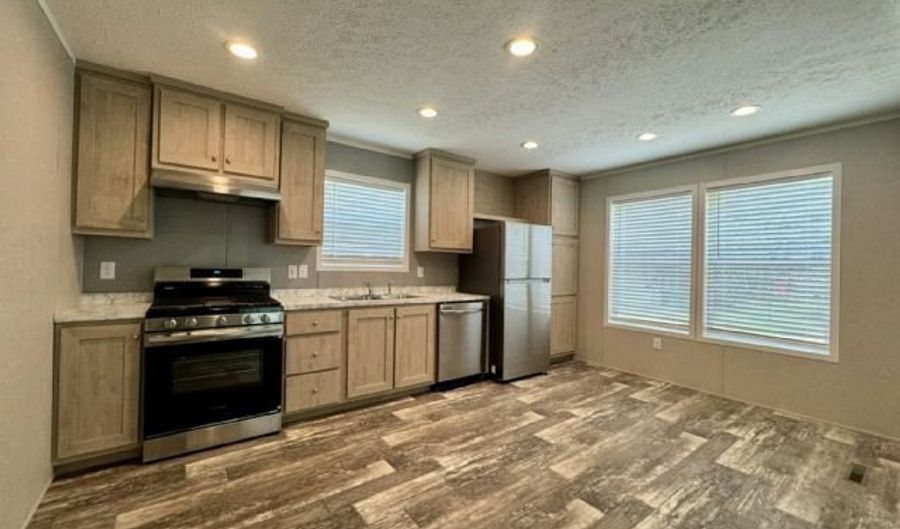 46 Quarry Hill Ests 46, Akron, NY 14001 - 3 Beds, 2 Bath