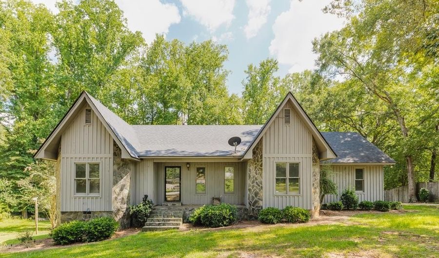 401 Rigas Rd, Americus, GA 31709 - 3 Beds, 2 Bath