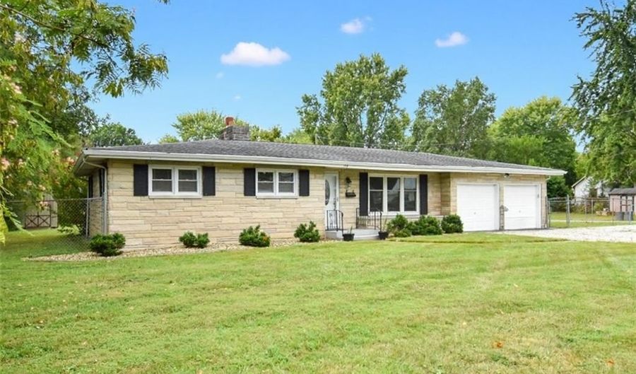 139 Factory Dr, Austin, IN 47102 - 3 Beds, 2 Bath