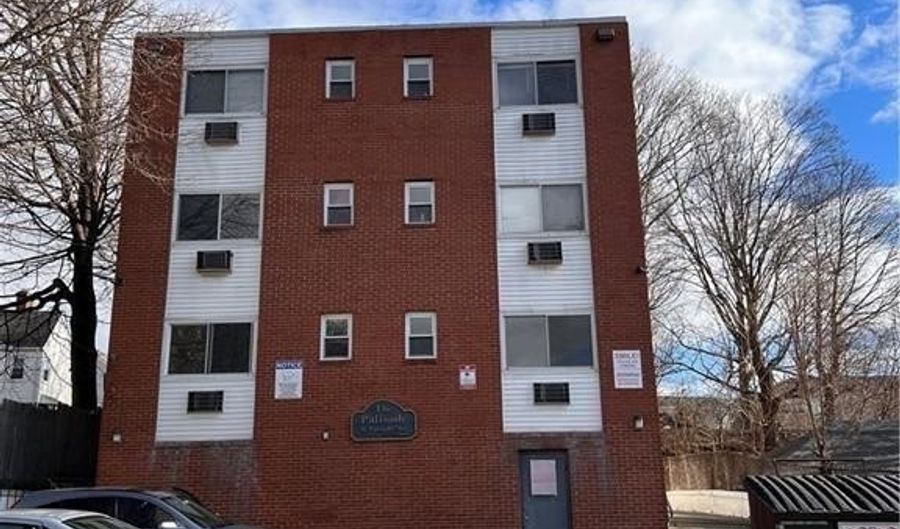 76 Palisade Ave C1, Bridgeport, CT 06610 - 1 Beds, 1 Bath