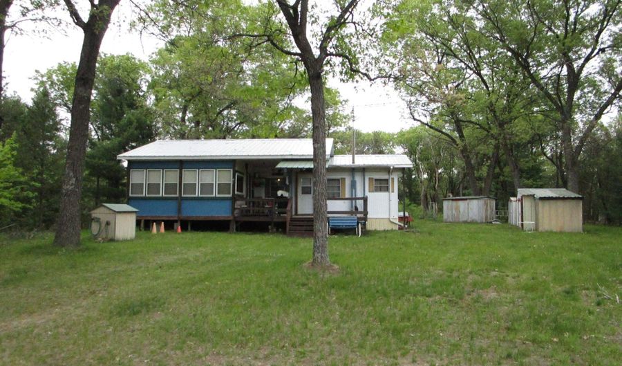 2018 W 9th Ave, Adams, WI 53910 - 2 Beds, 1 Bath