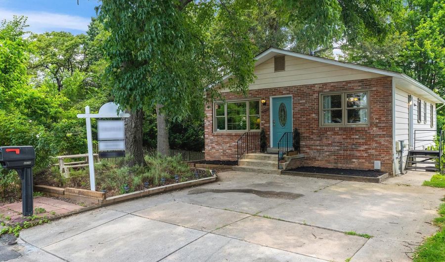 4506 BROAD Blvd, Beltsville, MD 20705 - 3 Beds, 2 Bath