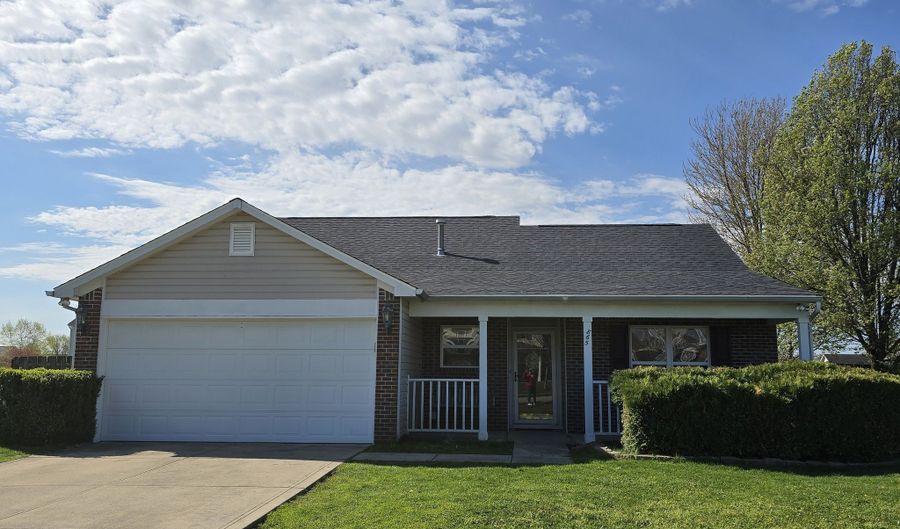 865 W Palomino Pl, Bargersville, IN 46106 - 3 Beds, 2 Bath
