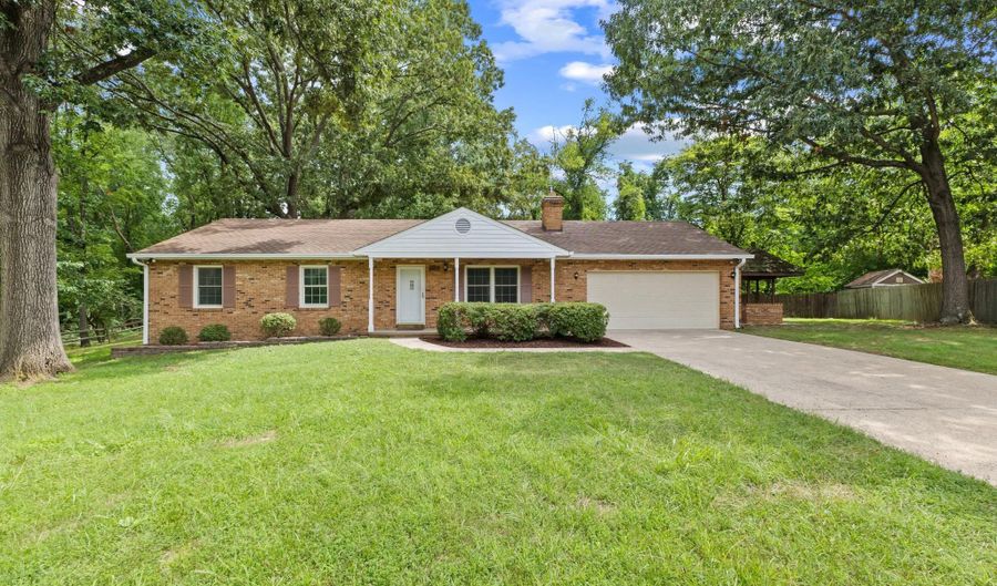 3801 MARGAY Ct, Alexandria, VA 22309 - 3 Beds, 2 Bath