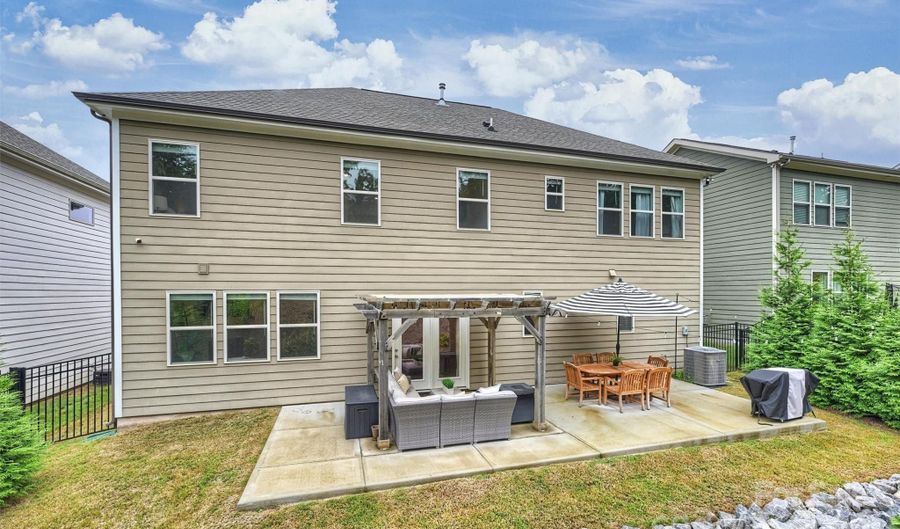 15113 Autumn Sage Dr, Charlotte, NC 28278 - 4 Beds, 3 Bath
