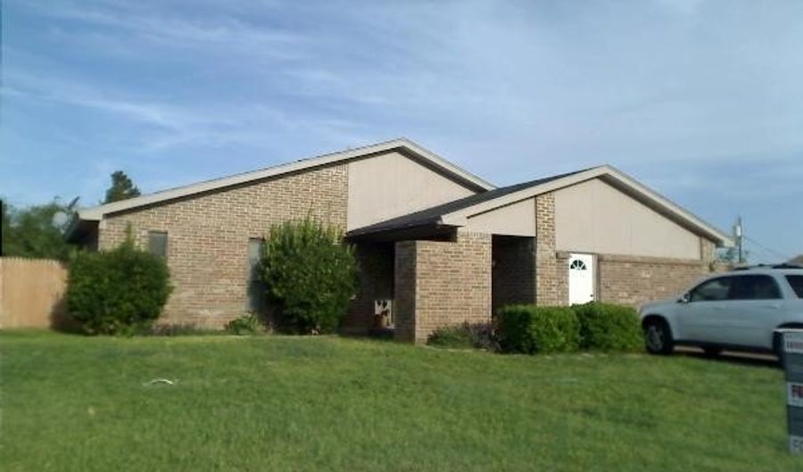3666 Auburn Dr, Abilene, TX 79602 - 3 Beds, 2 Bath