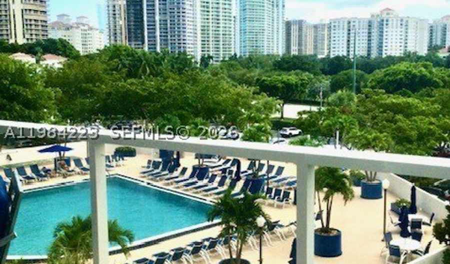 3701 N Country Club Dr 504, Aventura, FL 33180 - 2 Beds, 2 Bath