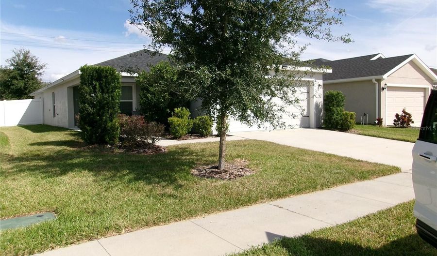 1247 MEZZAVALLE Way, Auburndale, FL 33823 - 3 Beds, 2 Bath
