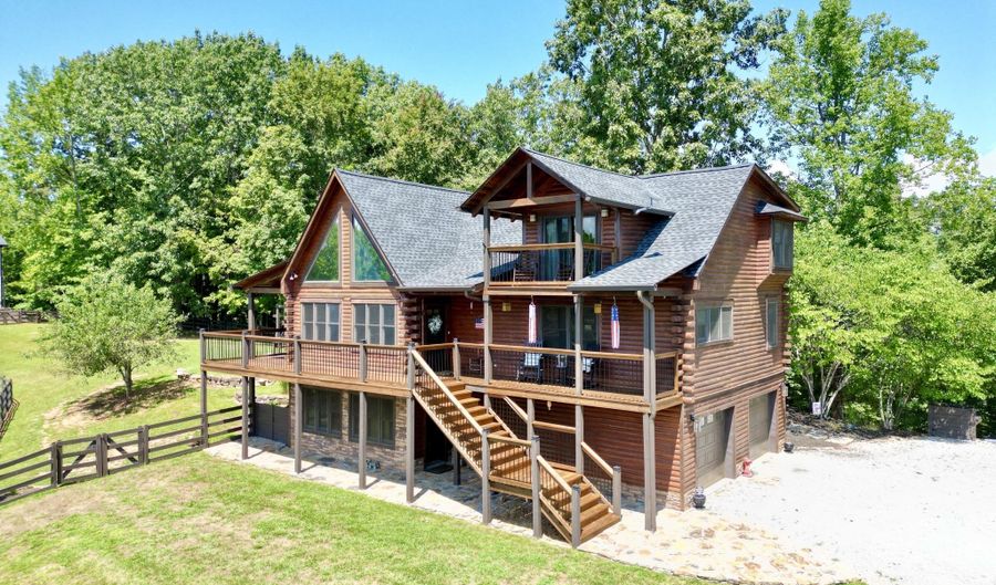350 Griffin Trl, Albany, KY 42602 - 4 Beds, 4 Bath