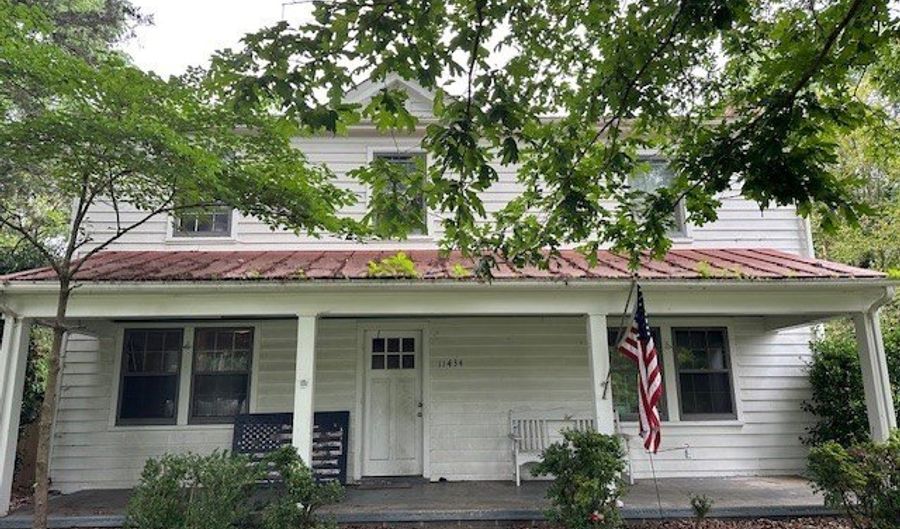 11434 Karen Dr, Ashland, VA 23005 - 4 Beds, 2 Bath