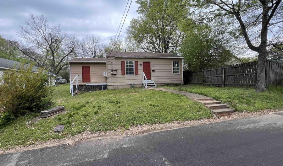 1502 Logan St, Arkadelphia, AR 71923 - 2 Beds, 1 Bath