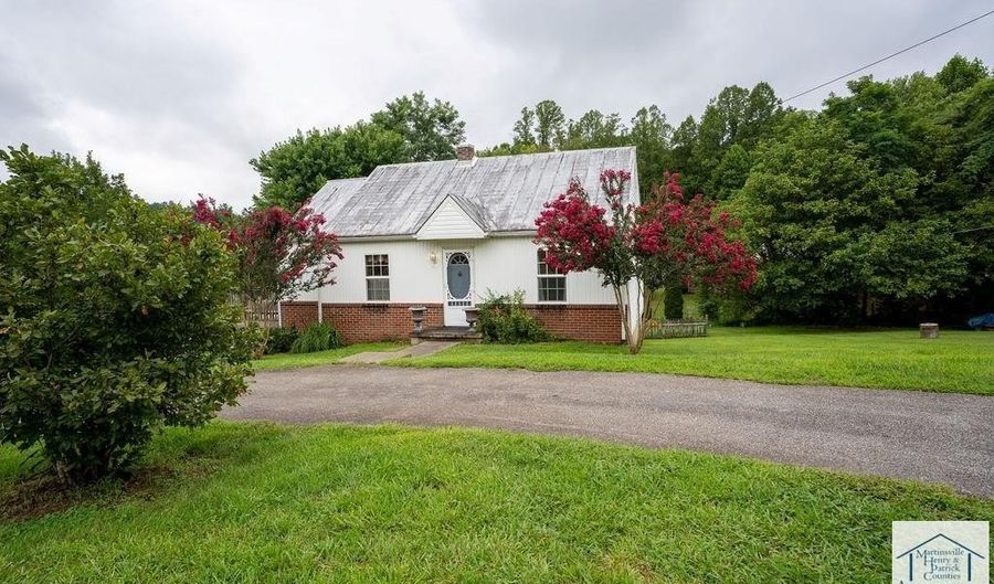 41 Boxwood Ln, Bassett, VA 24055 - 2 Beds, 1 Bath