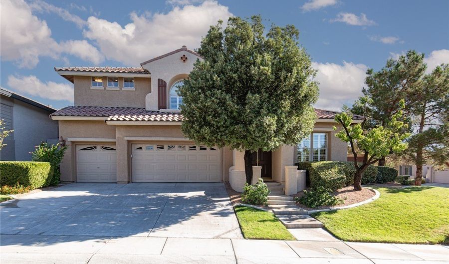 11000 Arbor Pine Ave, Las Vegas, NV 89144 - 4 Beds, 4 Bath