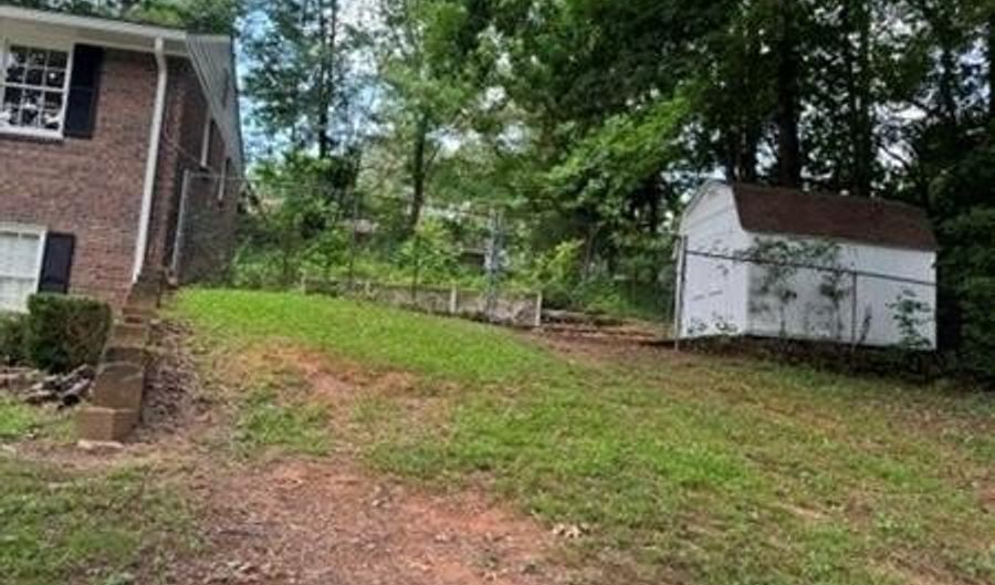 3970 Terrace Dr, Acworth, GA 30101 - 5 Beds, 2 Bath