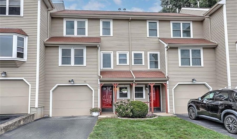 200 Heroux Blvd 805, Cumberland, RI 02864 - 2 Beds, 2 Bath