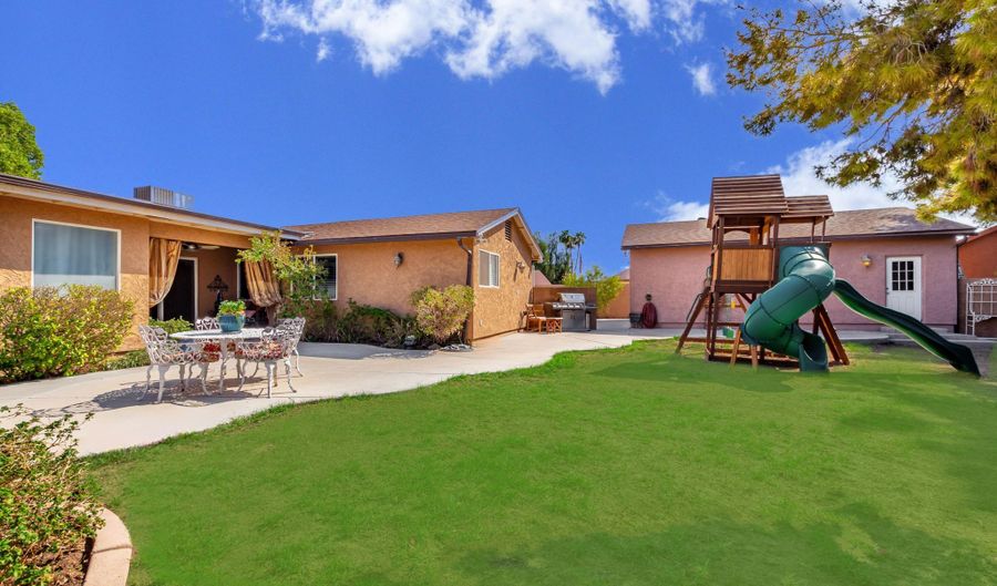2008 N El Dorado Ct, Chandler, AZ 85224 - 4 Beds, 4 Bath