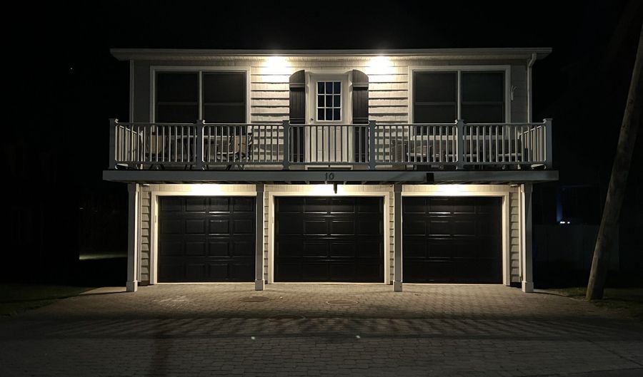 10 Groveway 10, Clinton, CT 06413 - 2 Beds, 1 Bath