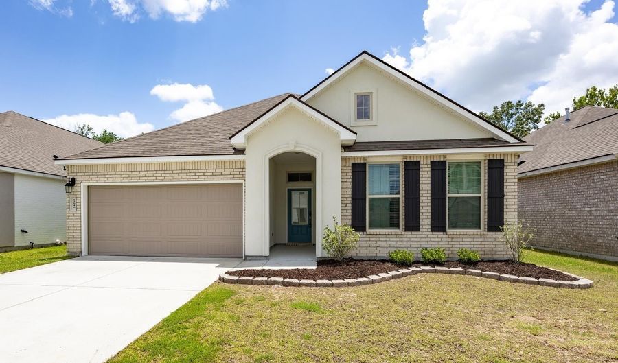 13648 Willamette Way, Baton Rouge, LA 70817 - 4 Beds, 2 Bath