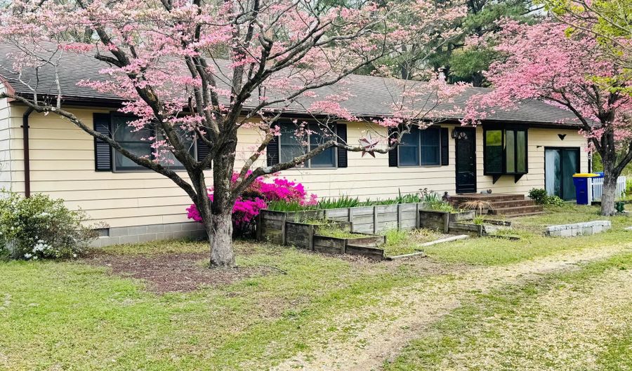 15337 N RUSSELL Rd, Delmar, DE 19940 - 3 Beds, 1 Bath