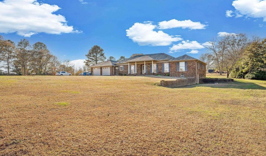 367 Arbor Acres Rd, Albertville, AL 35951 - 5 Beds, 3 Bath