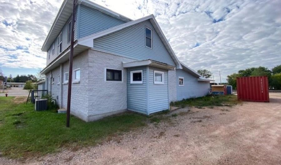 608 CENTER Ave 809 Main Street, Junction City, WI 54443 - 4 Beds, 3 Bath
