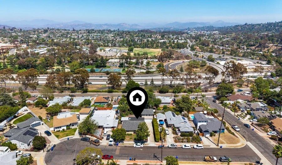 6031 Sinton, La Mesa, CA 91942 - 3 Beds, 2 Bath