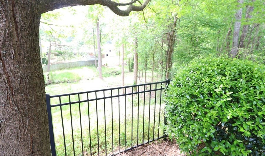 110 Fanwood Ct, Apex, NC 27502 - 3 Beds, 3 Bath