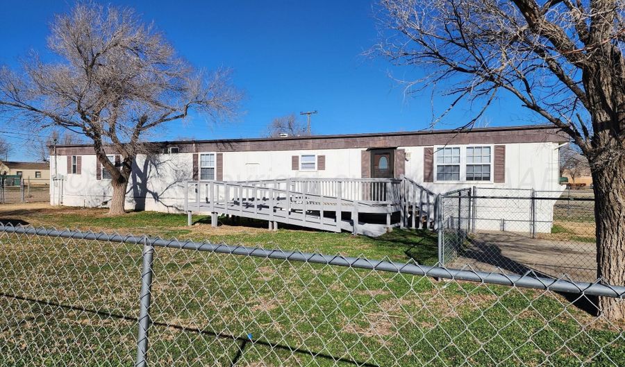 1412 S Nance St, Amarillo, TX 79104 - 2 Beds, 2 Bath