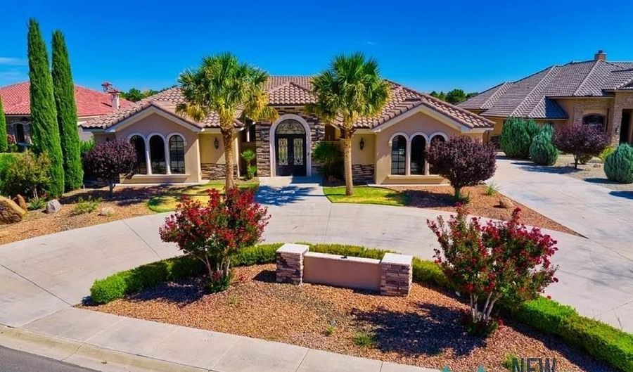 2116 Westridge Rd, Carlsbad, NM 88220 - 4 Beds, 6 Bath