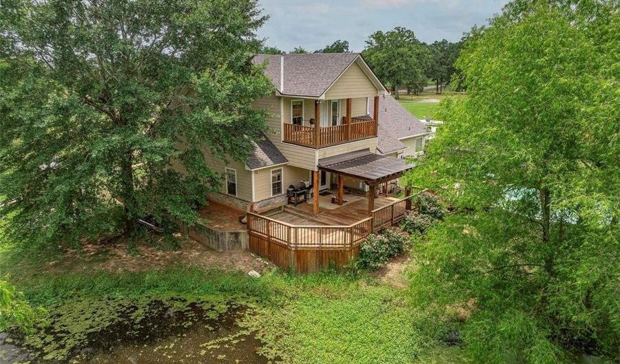 561 Linton Rd, Benton, LA 71006 - 5 Beds, 4 Bath