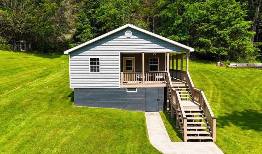 176 Ellen Ave, Beaver, WV 25813 - 3 Beds, 2 Bath