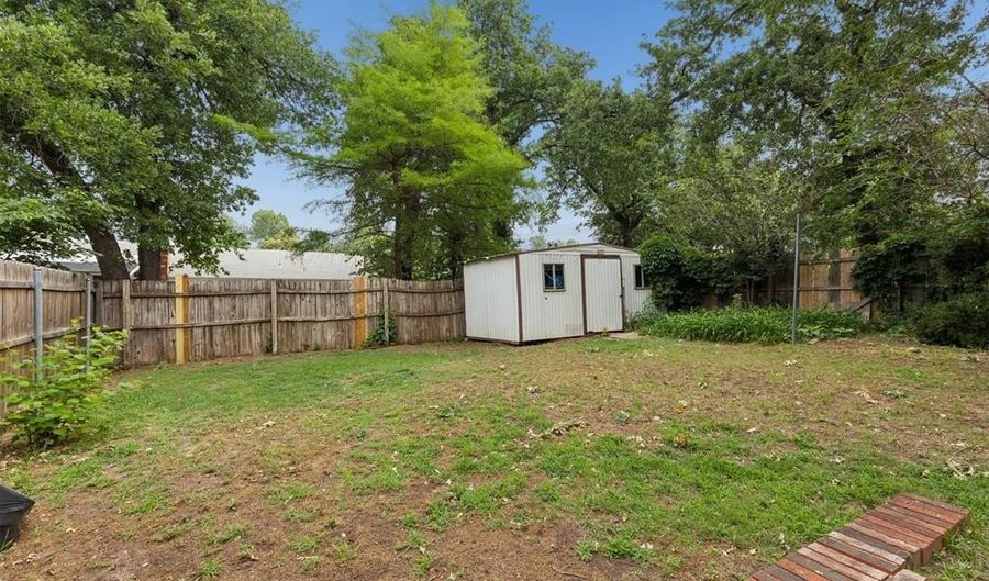 7725 NW 20th St, Bethany, OK 73008 - 4 Beds, 2 Bath