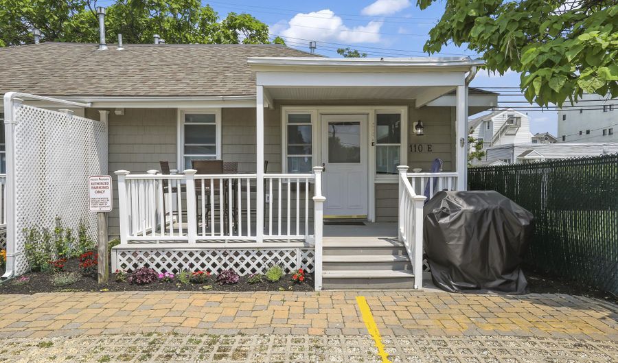 110 11th Ave Rear East, Belmar, NJ 07719 - 2 Beds, 1 Bath