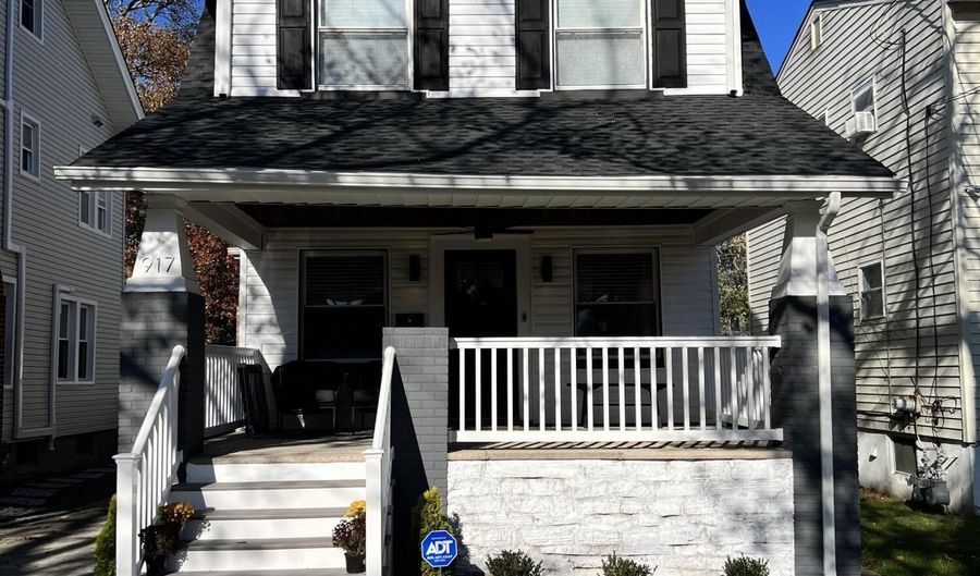 917 4th Ave, Asbury Park, NJ 07712 - 3 Beds, 2 Bath