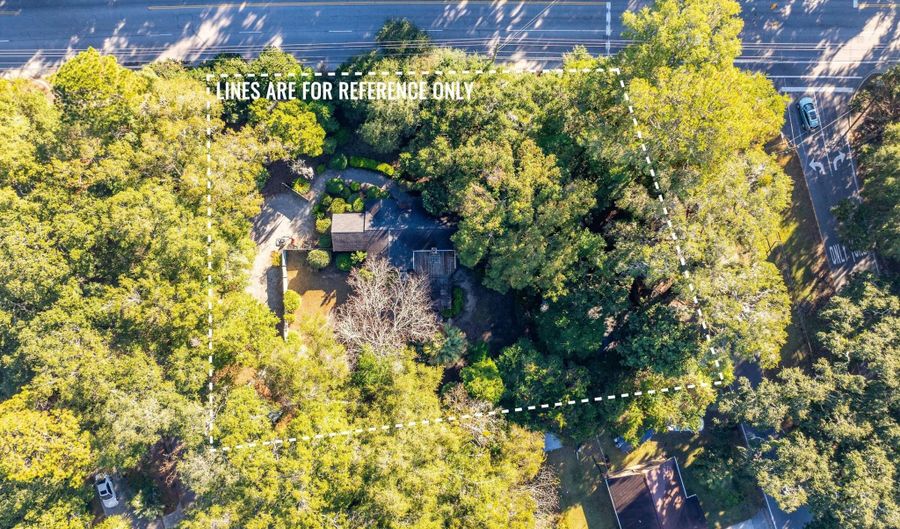 2301 Hermitage Rd, Beaufort, SC 29902 - 3 Beds, 2 Bath